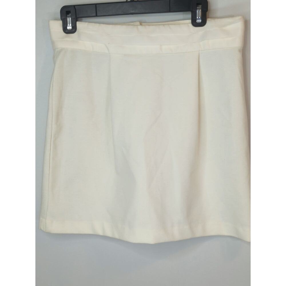 Banana Republic Cream Pleated Mini‎ Skirt  Womens 6  Preppy Modest Academia NWT
